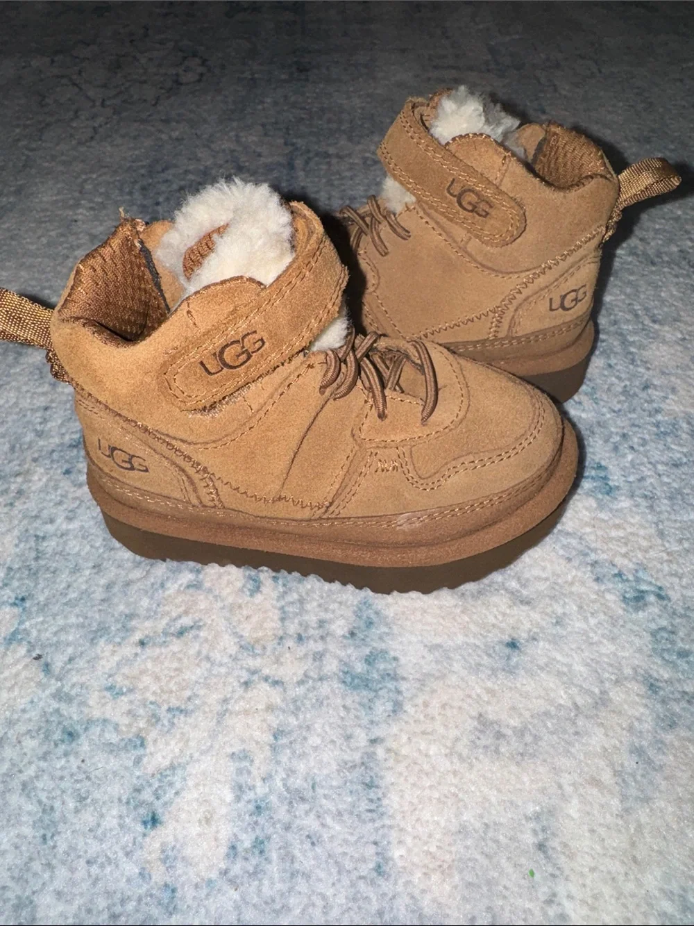 UGG Kids Chestnut Brown Highland Hi Heritage boot